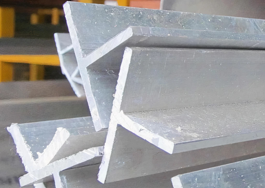 Алюминиевый тавр 80 мм 80 мм 2 мм 1925 ГОСТ 13622-91